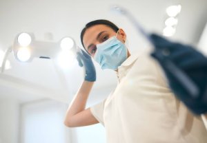 Combien coûte un détartrage dentaire au Québec ?