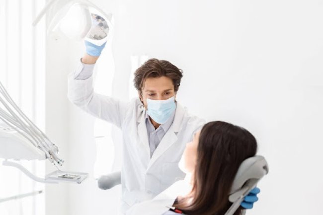 Greffe de Gencive : Combien de Temps Dure le Traitement ?